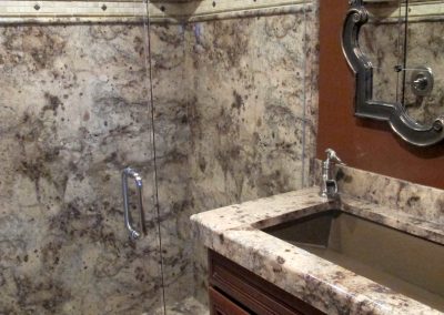 Mojave Tub Surround