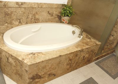 Copper canyon tub